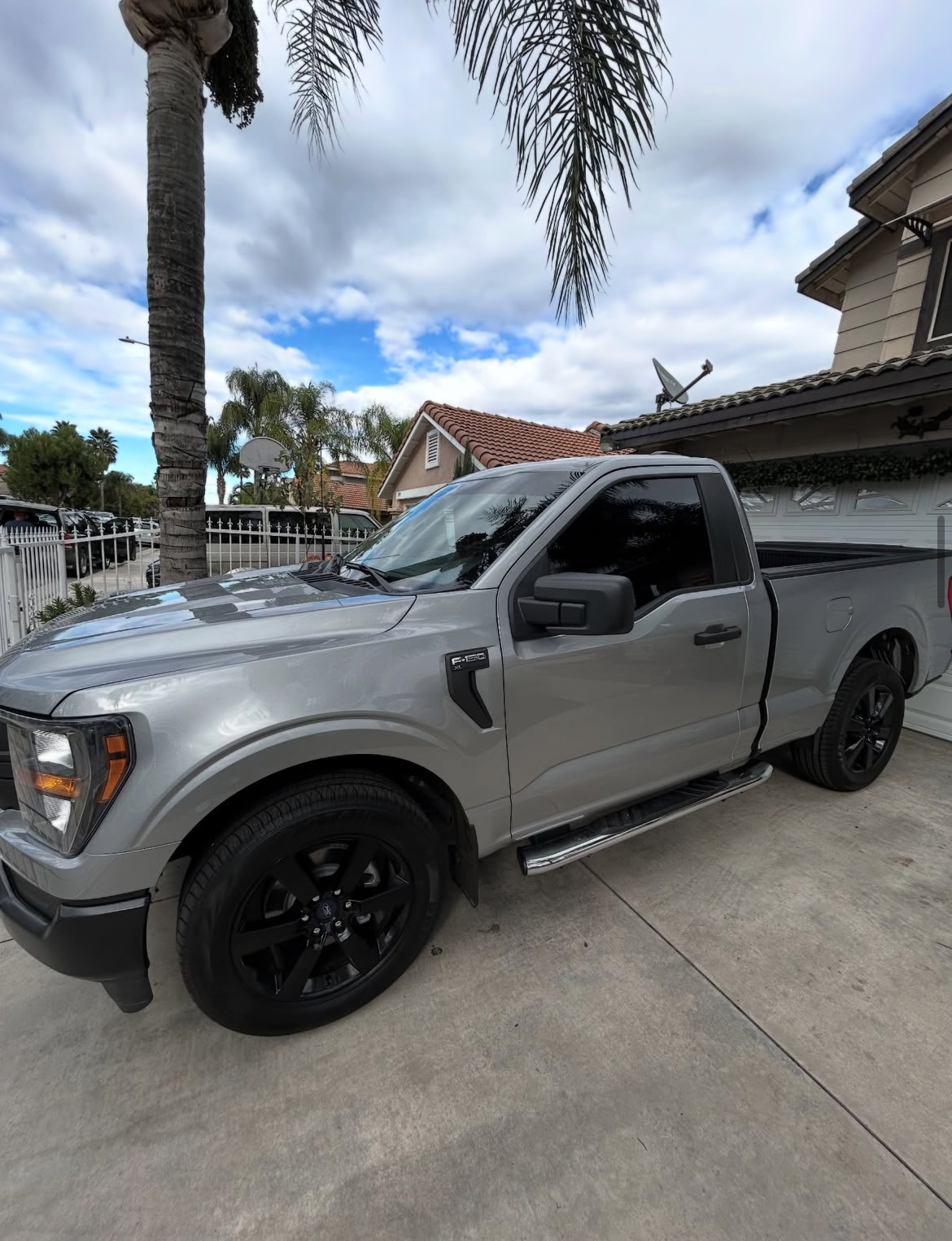 Window tint installation Perris